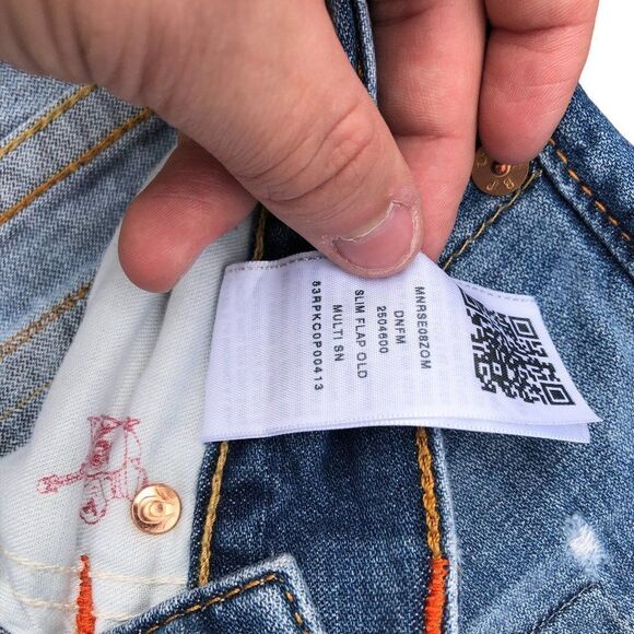 True Religion Jeans Size 29 SLIM Blue - Picture 6 of 7